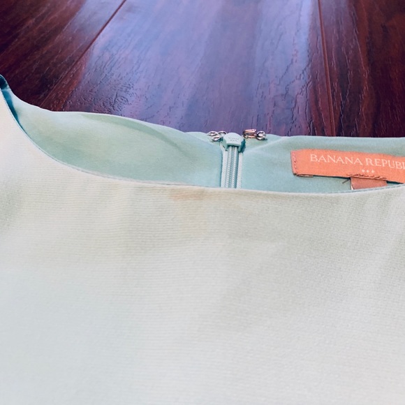 🎉HP🎉 Banana Republic Cropped Dressy Tank Top - Picture 5 of 5